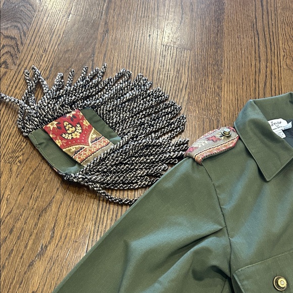 Embellished Green and Multicolor Women's Jacket - Picture 8 of 10